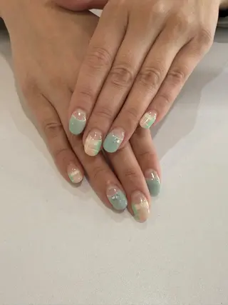 ネイル Blue Reef 四谷三丁目所属・たかの はづきのネイルデザイン
