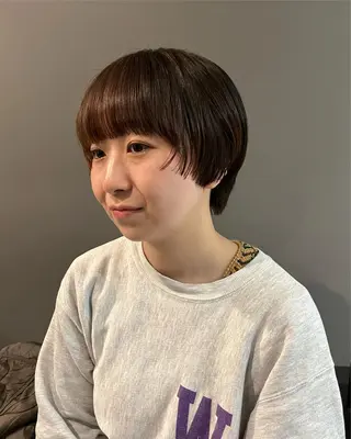 ショート NERO 眞下秋歩のヘアスタイル