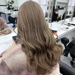 カラー 𓏸レイヤー髪質改善 透けカラーカノン🫧のヘアスタイル