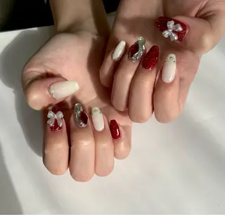 ネイル Bi_nail. yuuのネイルデザイン