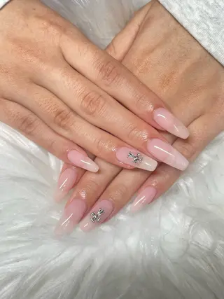 ネイル オーロラ所属・YUI nailのネイルデザイン