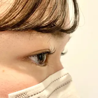マツエク・マツパ miel大宮店所属・矢部 奈々の眉毛・アイブロウイメージ