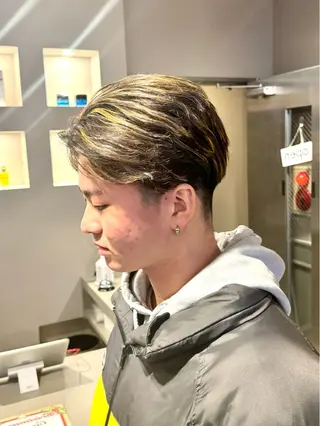 ミディアム パーマ ヘアアレンジ メンズ SALOWIN藤沢店所属・艶カラー の達人のヘアスタイル