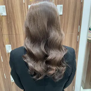 ロング カラー ヘアアレンジ 🇰🇷韓国ヘア★ 副店長.쿠리타⭐︎のヘアスタイル