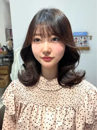 セミロング カラー レイヤーカット ✨️進藤ひかりのヘアスタイル