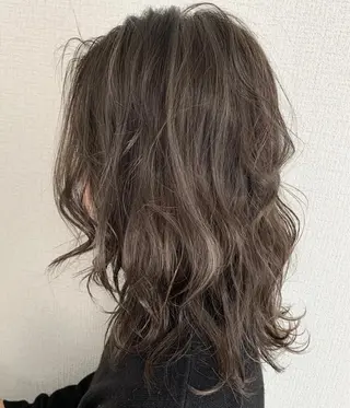 セミロング カラー 髪質改善will hairdesignのヘアスタイル