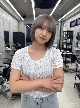 カラー 和木坂 日美のヘアスタイル