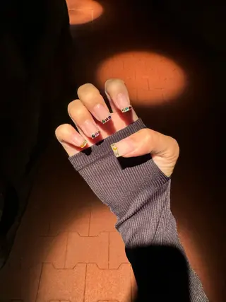 ネイル 濱岡 咲のネイルデザイン