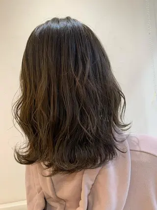 ミディアム カラー 店長ハイトーンカラー 柞山史奈のヘアスタイル