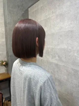 ミディアム カラー U-ra NAMIのヘアスタイル