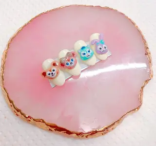 ネイル CROWN プライベートサロンのネイルデザイン