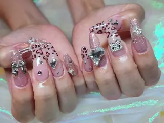 ネイル 💜bora .のネイルデザイン