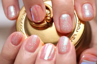 ネイル ママリンド　志村坂上店所属・しみ えんのネイルデザイン