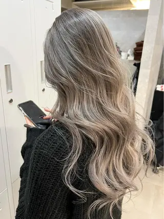 ロング Bear(ベア)所属・KYOKO 【Bear】のヘアスタイル