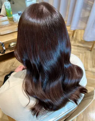 ミディアム liberal所属・🧦 miyu/石橋阪大前のヘアスタイル