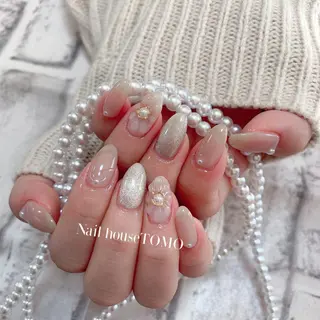 ネイル 💅ネイルハウス🏡 🎀TOMO🎀のネイルデザイン