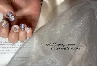 ネイル LAVISH nail salonのネイルデザイン