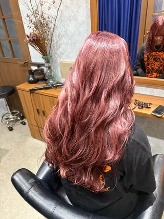 ロング カラー ヒナ子🦋 ブリーチカラーのヘアスタイル