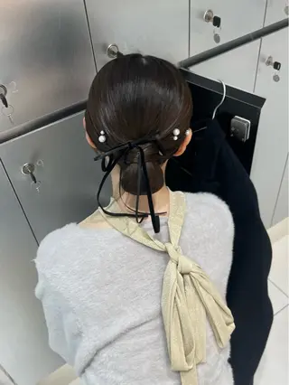 ヘアアレンジ ヘアセット🎀耳つぼ 👂💎MONAMIのヘアスタイル