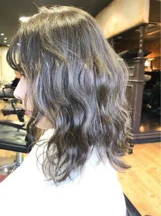 ミディアム カラー パーマ 艶髪/韓国レイヤー イノウエヒロキのヘアスタイル