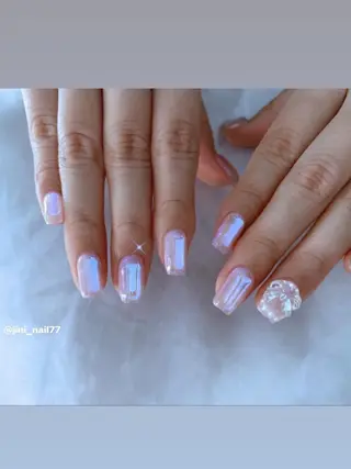 ネイル JINI NAIL所属・ジニ ネイルのネイルデザイン