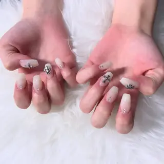 セミロング mao .のネイルデザイン