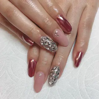 ネイル THECOLORS所属・近貞 莉奈のネイルデザイン