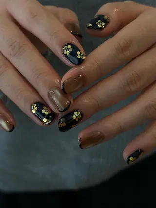 ネイル NINE_ SAKIのネイルデザイン