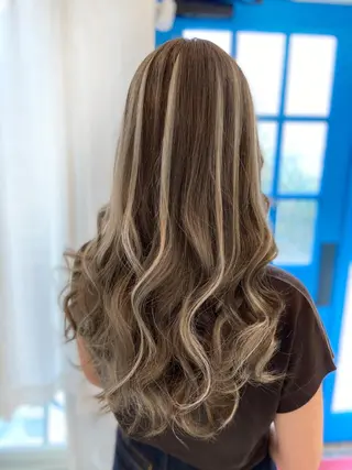 ロング カラー ヘアアレンジ Shelltie Fiel (シェルティフィエル)所属・次世代シールエクステ 錦糸町 小泉 朋之のヘアスタイル