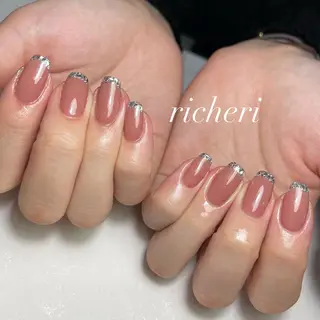 ミディアム ネイル richeri beautyのネイルデザイン
