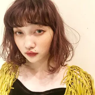 ミディアム カラー スナコザワ レナのヘアスタイル