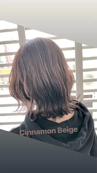 ミディアム カラー 韓国🇰🇷レイヤー 映える顔周り🩷のヘアスタイル