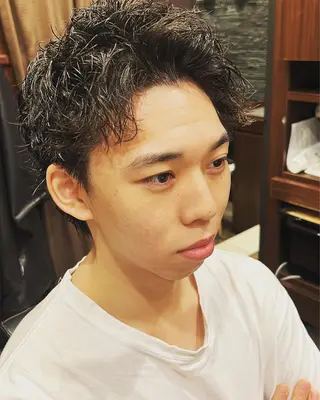 ショート パーマ メンズ ヒロ銀座　平井 海斗のヘアスタイル