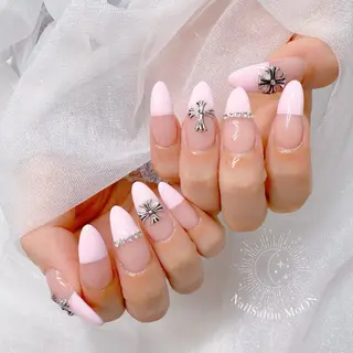 ネイル MoON...❤︎ MeGuのネイルデザイン