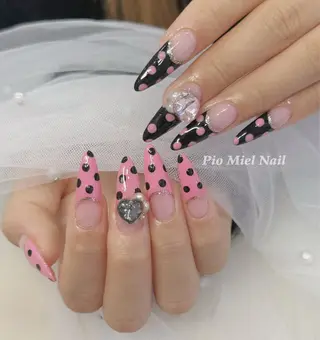 ロング Pio Mielのネイルデザイン