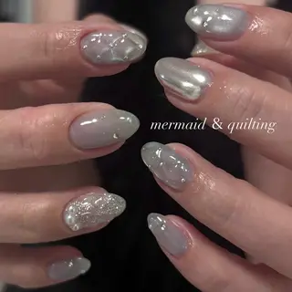 ネイル 🍓リスブラン MELのネイルデザイン