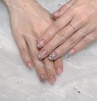 ネイル shineジェル& チップ長さだしのネイルデザイン