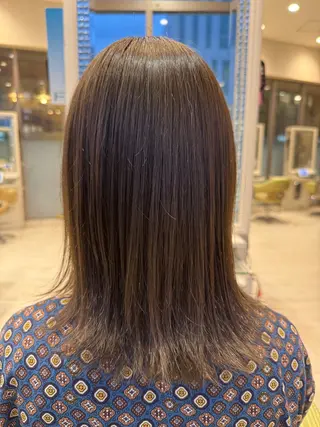 ミディアム 松尾 怜奈のヘアスタイル