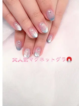 ネイル pink ladyサロン所属・べ にのネイルデザイン