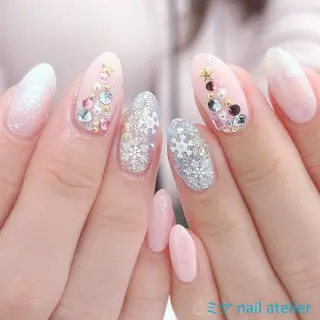 ネイル h. rikaのネイルデザイン