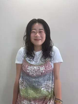 セミロング パーマ カーリーパーマ/ 透明ｶﾗｰ/MIKUのヘアスタイル