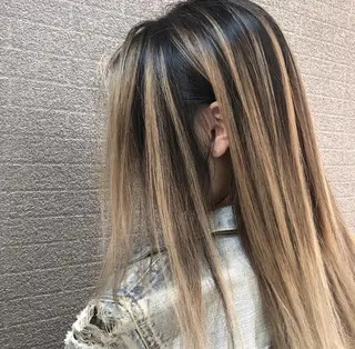 ミディアム カラー ヘアアレンジ アンドウ ユウ/ レイヤーカット/韓国のヘアスタイル