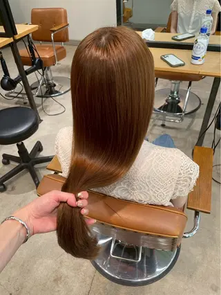 カラー miku/天神 艶カラーのヘアスタイル