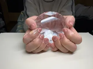 ネイル Rainbow Moonのネイルデザイン