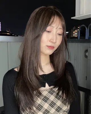 セミロング カラー レイヤー/ブリーチ ♥️【木坂 桃歌】のヘアスタイル