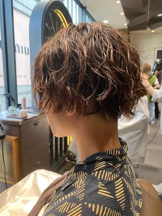 ミディアム パーマ メンズ 韓国ヘア/銀座/艶髪 /MINX/ウチダのヘアスタイル