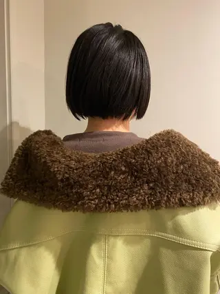 ショート カラー 美髪ストレート 川本雄己のヘアスタイル