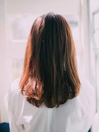 セミロング カラー ルシエ吉祥寺所属・🥖牧野 純🥖のヘアスタイル