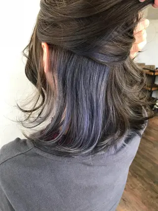 ミディアム カラー 伊藤 優希のヘアスタイル