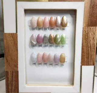 ネイル coconailミユ 🎀のネイルデザイン